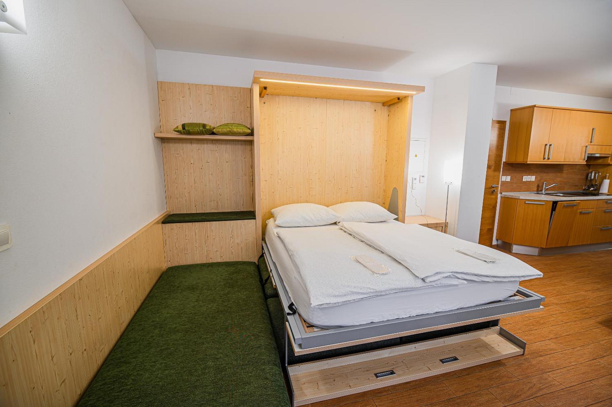 Apartments Maleric With Indoor Pool And Wellness Dragatuš Quarto foto