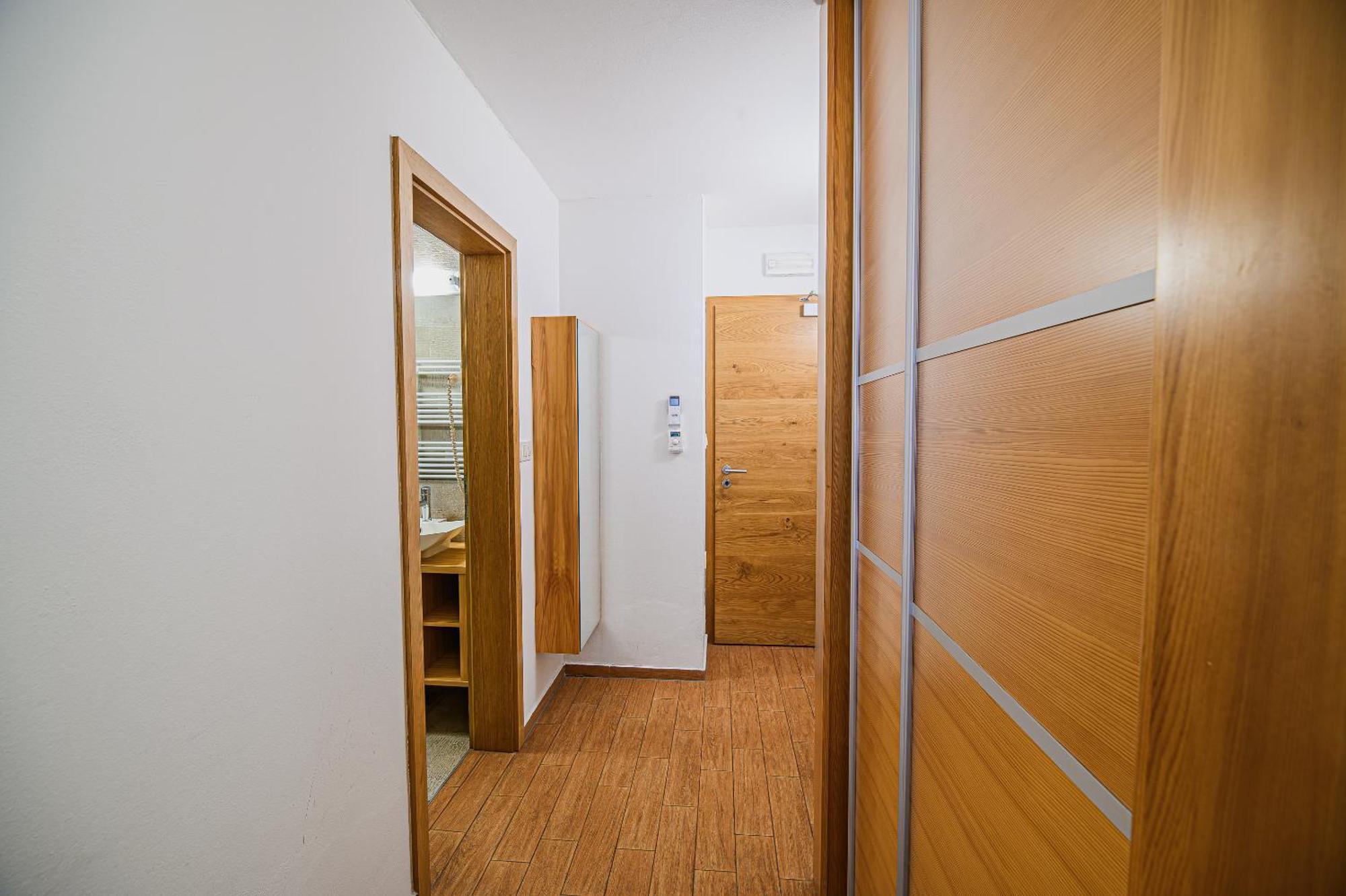 Apartments Maleric With Indoor Pool And Wellness Dragatuš Quarto foto
