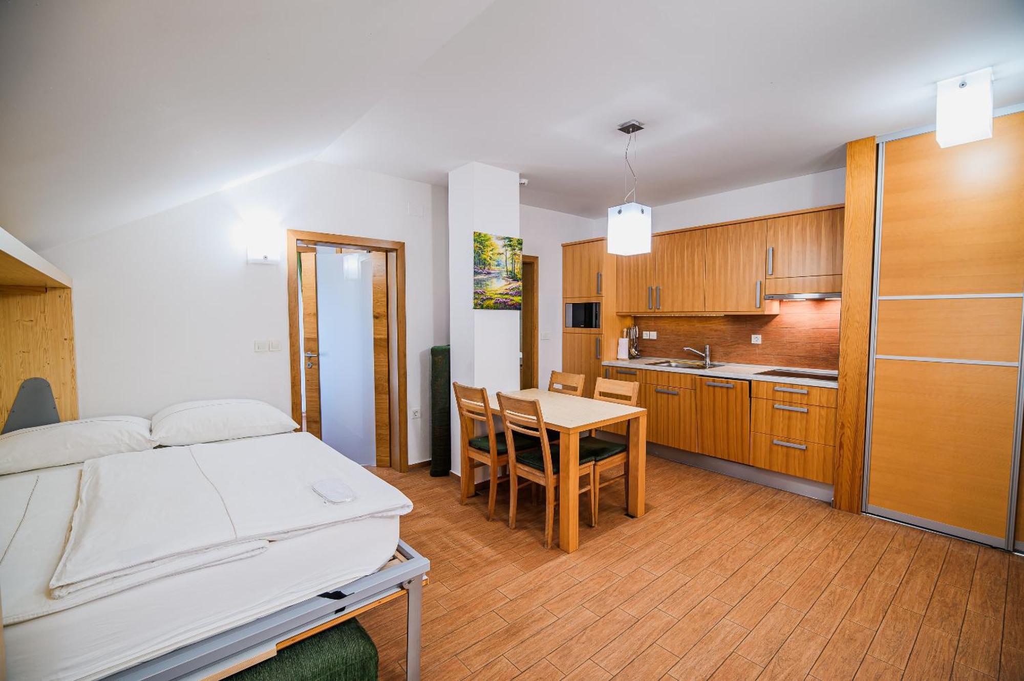 Apartments Maleric With Indoor Pool And Wellness Dragatuš Quarto foto
