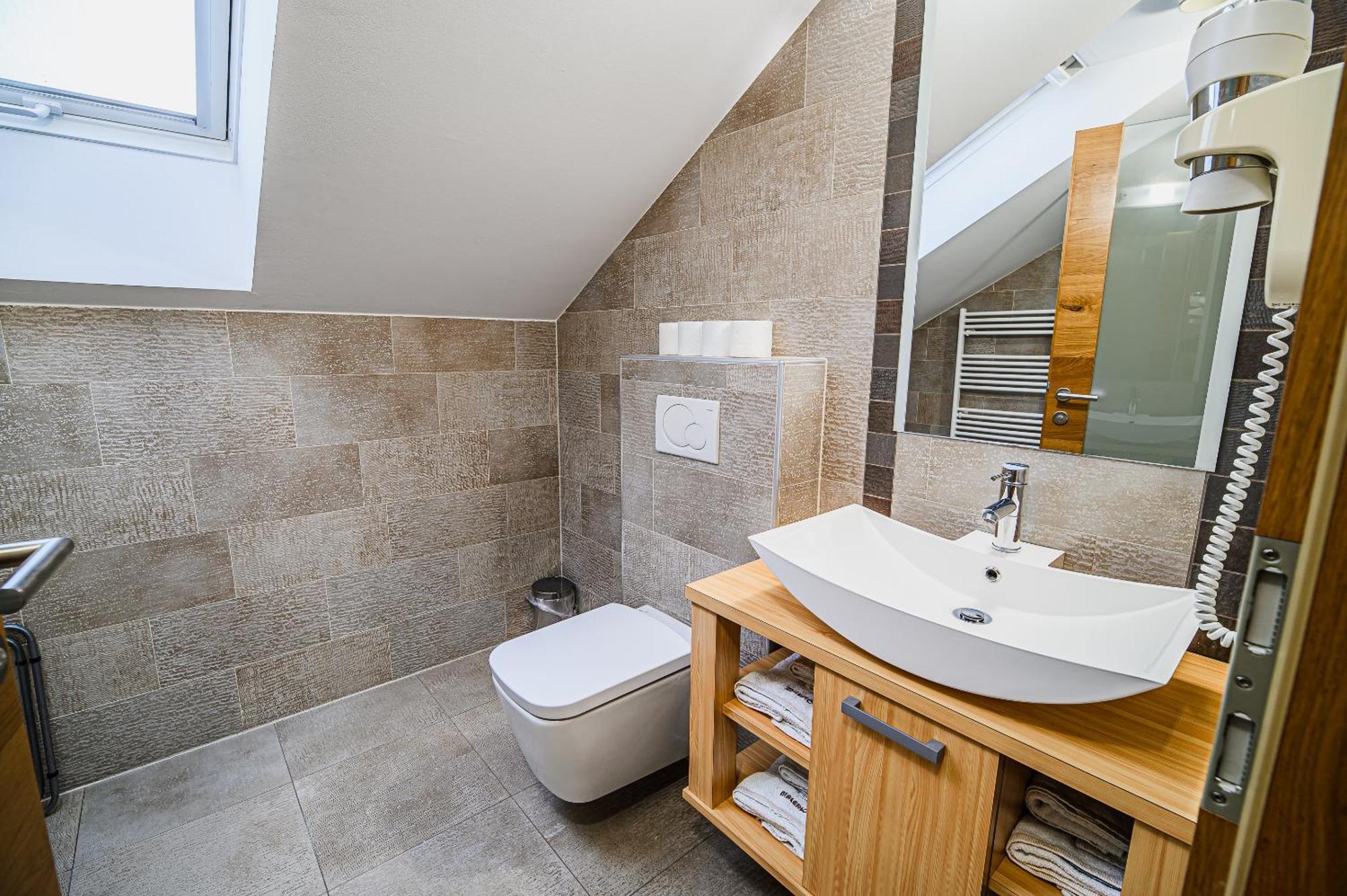 Apartments Maleric With Indoor Pool And Wellness Dragatuš Quarto foto